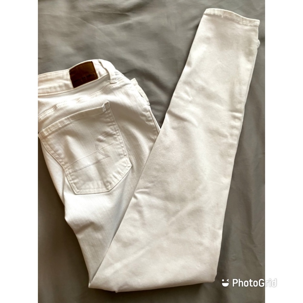 American Eagle White Skinny Jeans